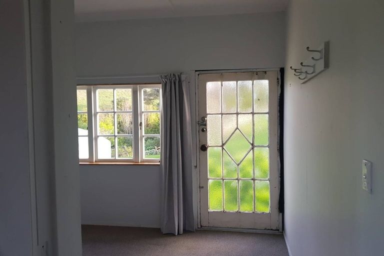 Photo of property in 1306 Old North Road, Helensville, 0875