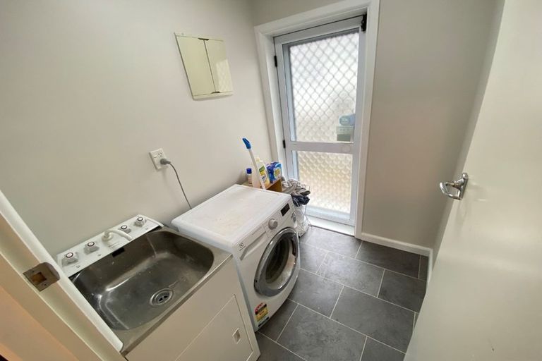 Photo of property in 155 Memorial Avenue, Burnside, Christchurch, 8053