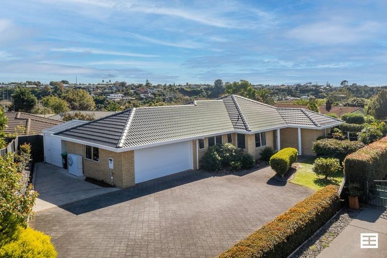 Photo of property in 3 Ridgemount Terrace, Welcome Bay, Tauranga, 3112