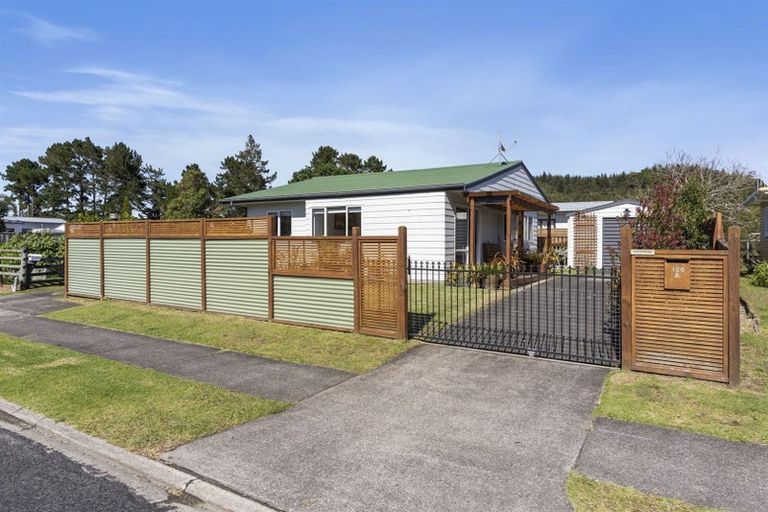 Photo of property in 126a Mayfair Avenue, Whangamata, 3620