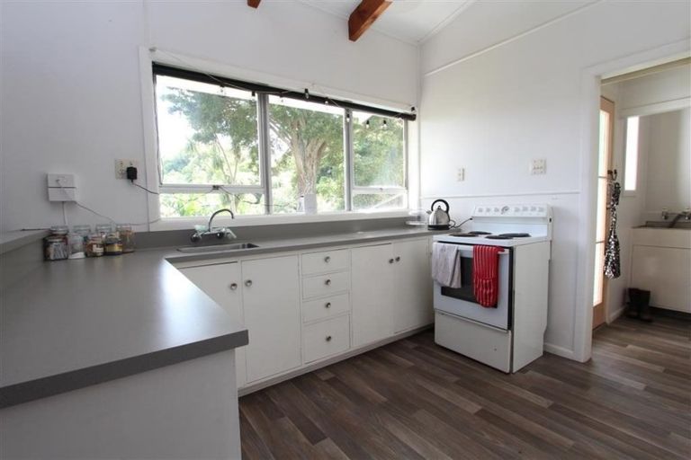 Photo of property in 5a Tauhara Drive, Queenwood, Hamilton, 3210