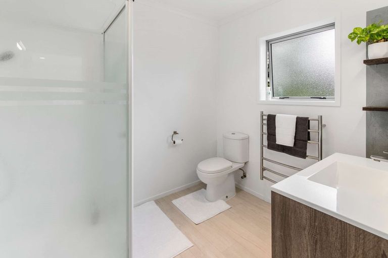 Photo of property in 5a Wingrove Road, Owhata, Rotorua, 3010