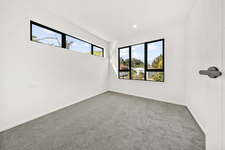 Photo of property in 6c Pikitea Road, Mangere Bridge, Auckland, 2022