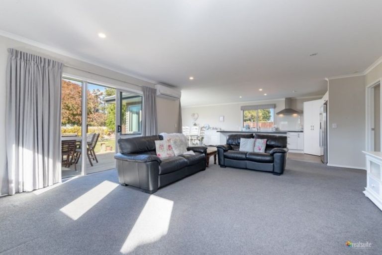 Photo of property in 1166 Taita Drive, Taita, Lower Hutt, 5011