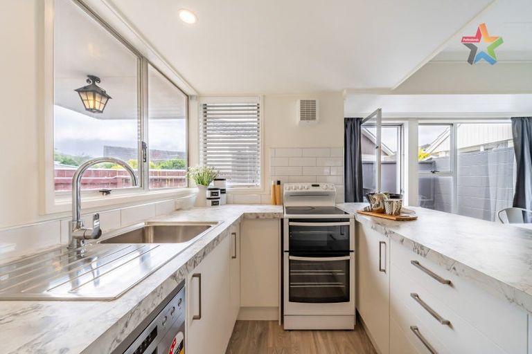 Photo of property in 1/8 Ferretti Grove, Avalon, Lower Hutt, 5011