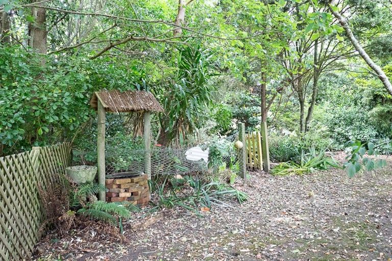 Photo of property in 210 Omanuka Road, Himatangi, Foxton, 4891