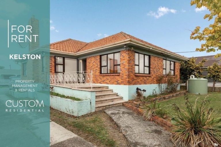 Photo of property in 29 Archibald Road, Kelston, Auckland, 0602