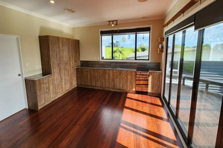 Photo of property in 1388 Mangorei Road, Mangorei, New Plymouth, 4371