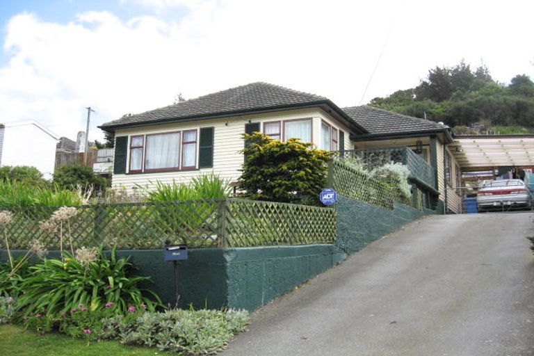Photo of property in 36 Stanley Street, Wainuiomata, Lower Hutt, 5014