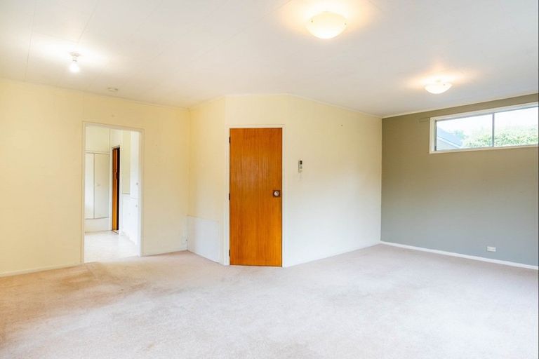 Photo of property in 33 Tui Road, Raumati Beach, Paraparaumu, 5032