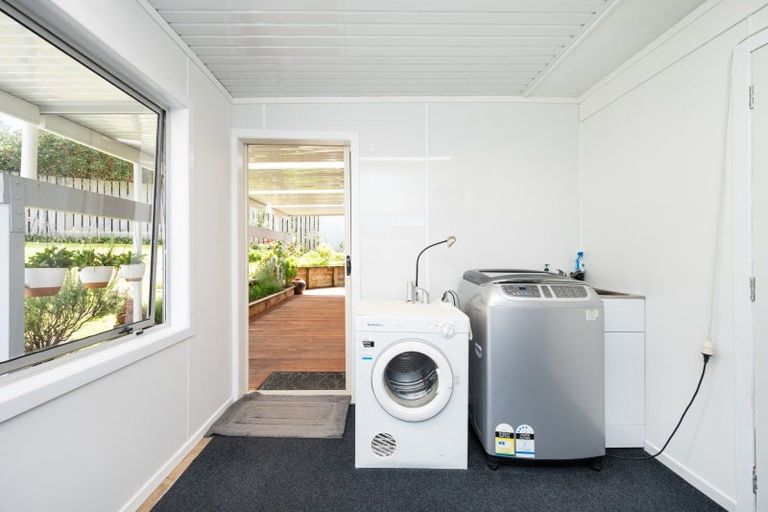 Photo of property in 109b King Street, Hikurangi, 0114