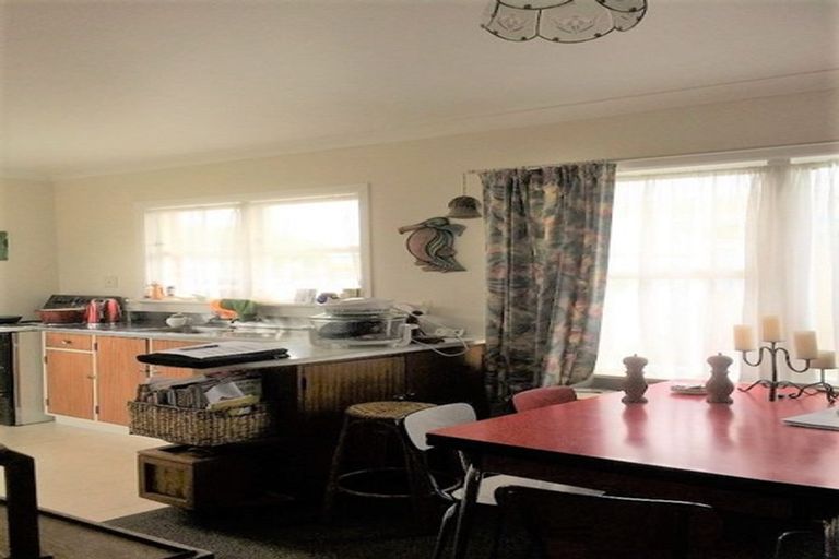 Photo of property in 56 Winchester Street, Levin, 5510