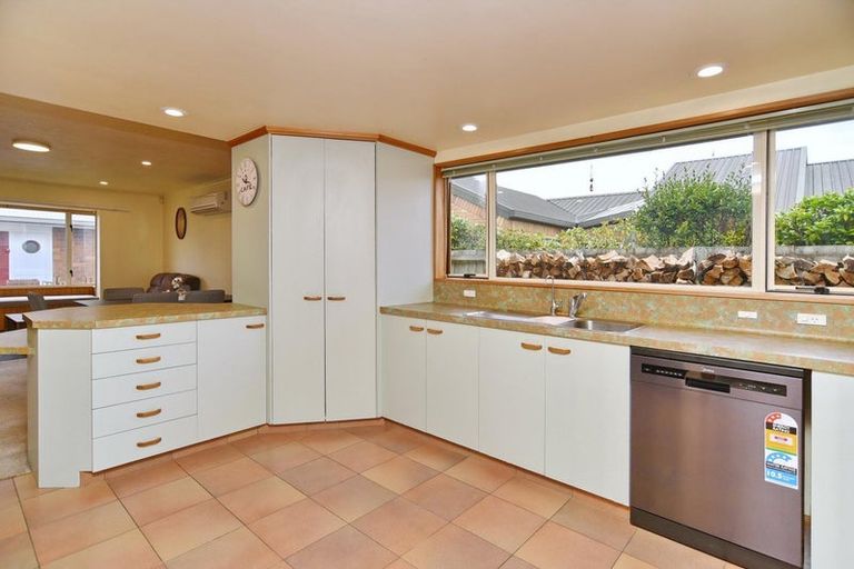 Photo of property in 20 Windsor Court, Rangiora, 7400