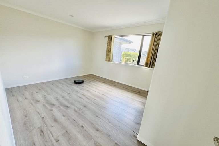 Photo of property in 9 Peacock Place, Pokeno, 2402