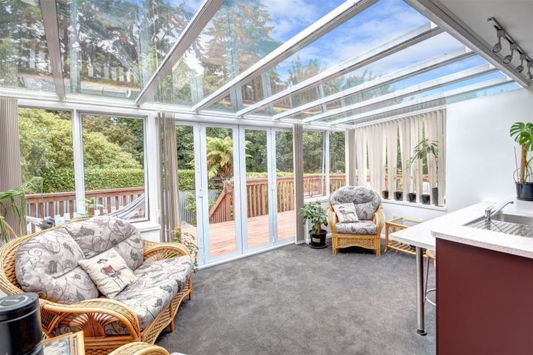 Photo of property in 18 Glenross Street, Glenross, Dunedin, 9011