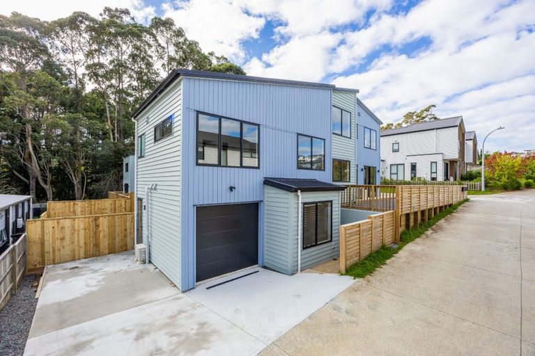 Photo of property in 7 Endurance Rise, Orewa, 0931