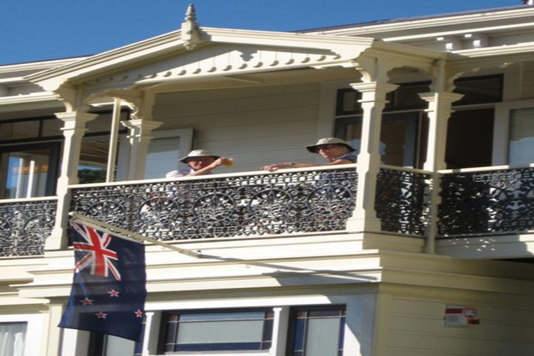 Photo of property in 11 Saint Mary Street, Thorndon, Wellington, 6011