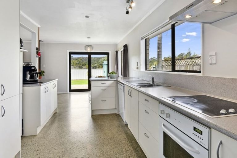 Photo of property in 35 Waiotoi Road, Ngunguru, Whangarei, 0173