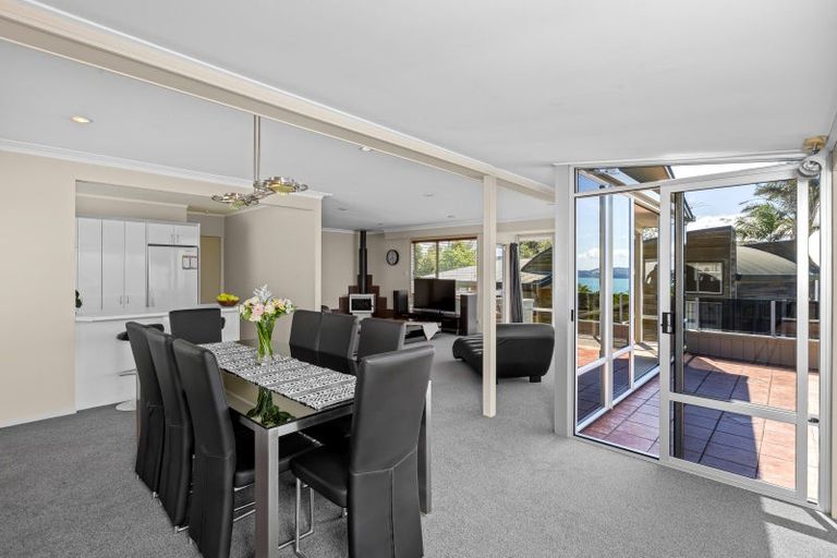 Photo of property in 8 Duncansby Road, Stanmore Bay, Whangaparaoa, 0932