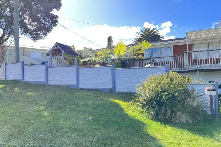 Photo of property in 4 Sudan Avenue, Milford, Auckland, 0620