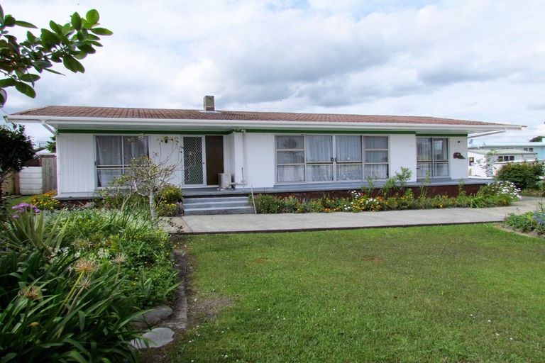 Photo of property in 64 Tirarau Street, Dargaville, 0310