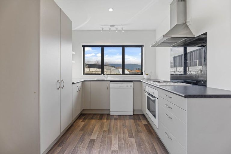 Photo of property in 10 Ngahana Place, Turangi, 3334