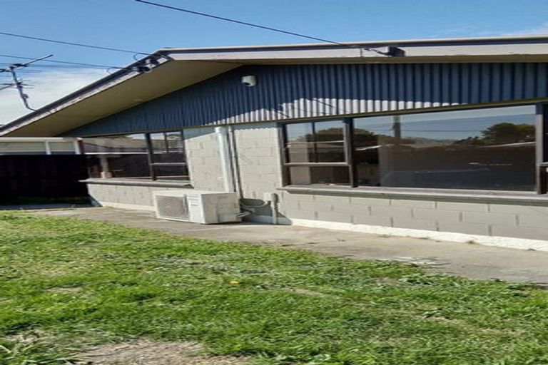 Photo of property in 75 Nottingham Street, Karori, Wellington, 6012