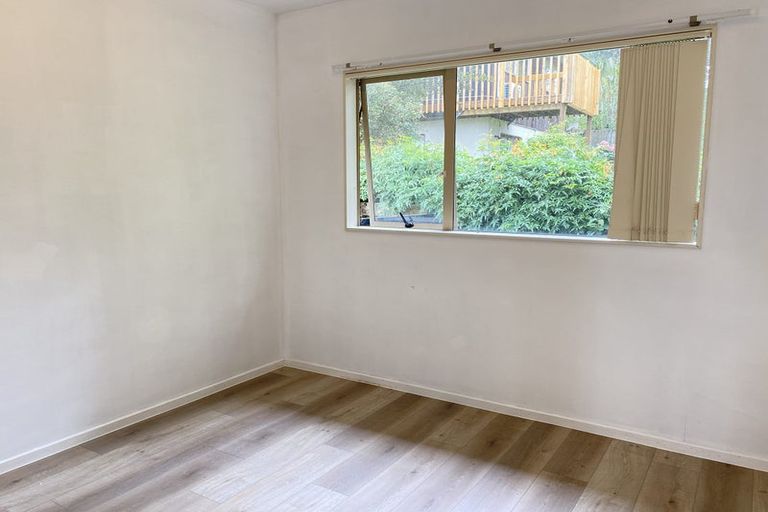 Photo of property in 63 Glamorgan Drive, Torbay, Auckland, 0630