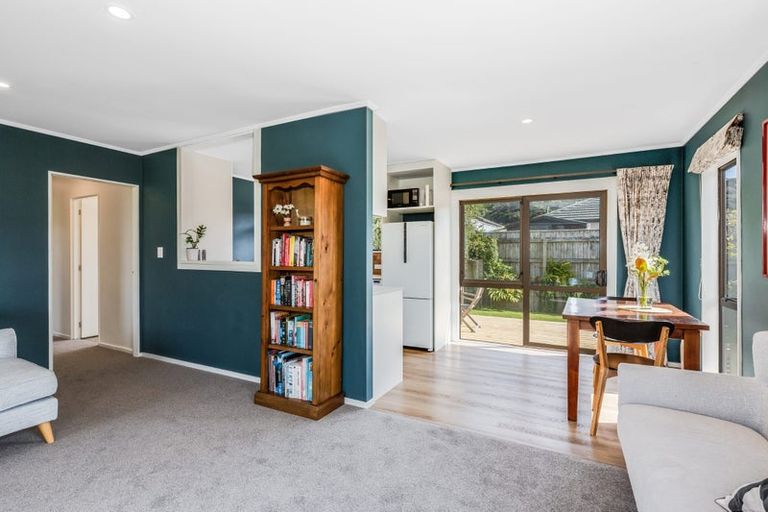 Photo of property in 12 Thimble Lane, Whitby, Porirua, 5024
