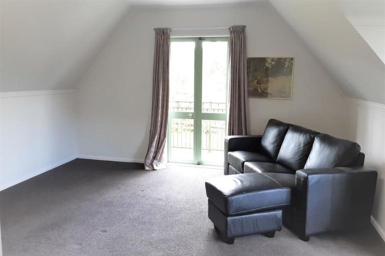 Photo of property in 48 Fahey Road, Bombay, 2675