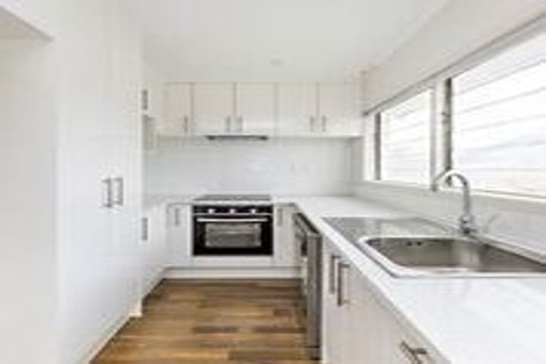 Photo of property in 4 Atkinson Avenue, Papatoetoe, Auckland, 2025