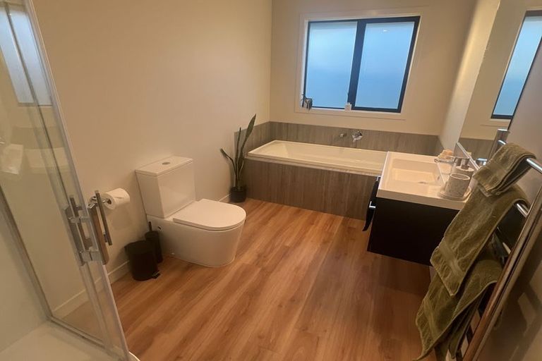 Photo of property in 28 Clearview Street, Wanaka, 9305