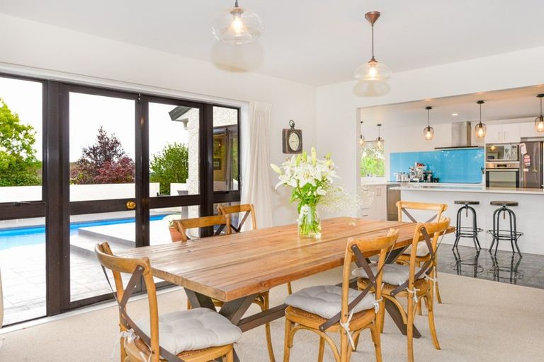 Photo of property in 83 Lane Road, Havelock North, 4130