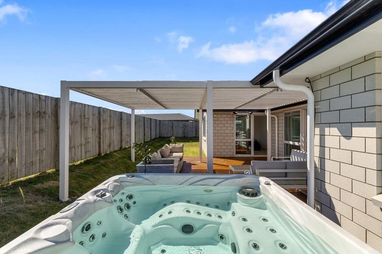 Photo of property in 10 Hoylake Place, Morrinsville, 3300