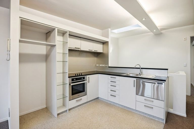 Photo of property in 4/45 Childers Terrace, Kilbirnie, Wellington, 6022