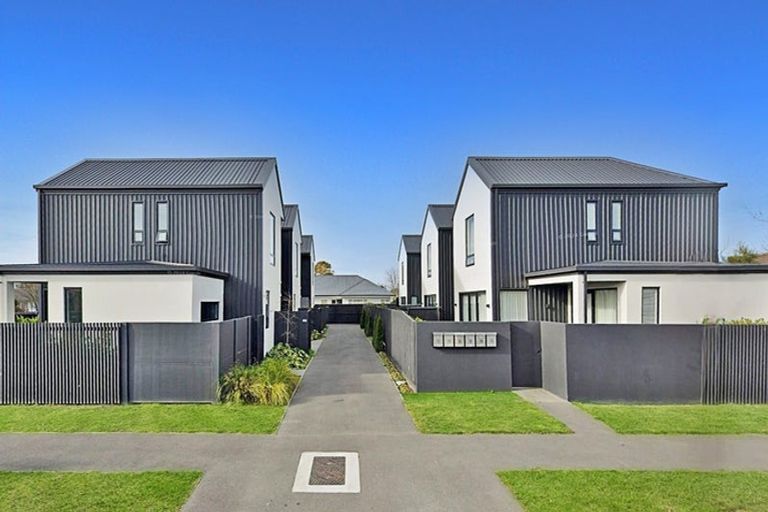 Photo of property in 128 Warden Street, Shirley, Christchurch, 8013