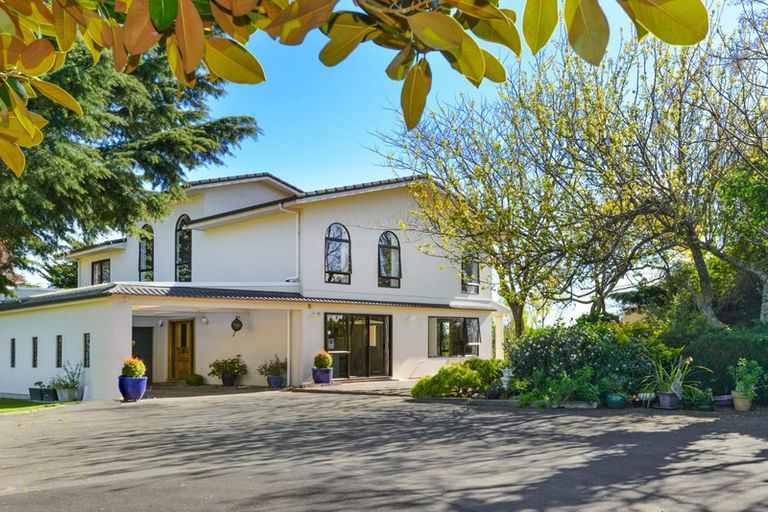 Photo of property in 98 Lane Road, Havelock North, 4130