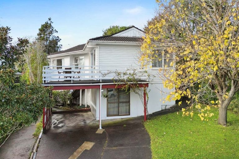 Photo of property in 33 Nevada Avenue, Pakuranga Heights, Auckland, 2010