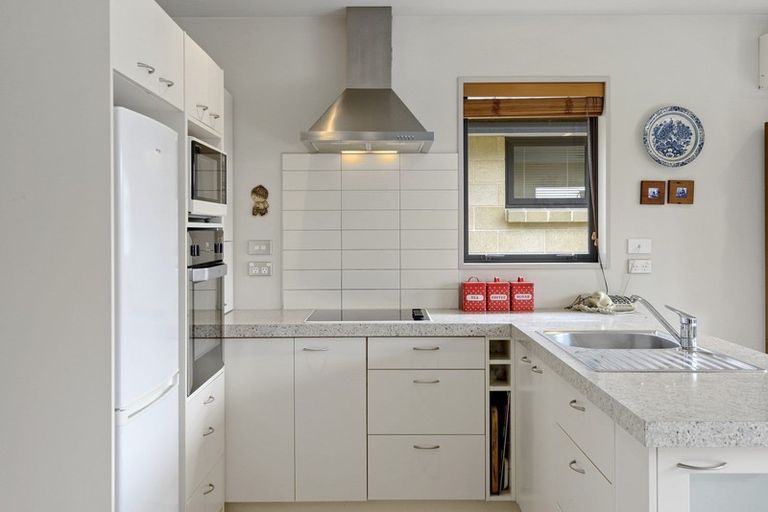 Photo of property in 19d Gamblins Road, Saint Martins, Christchurch, 8022