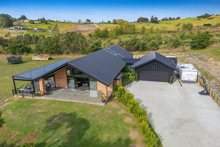 Photo of property in 7 Rui Place, Stillwater, Silverdale, 0993