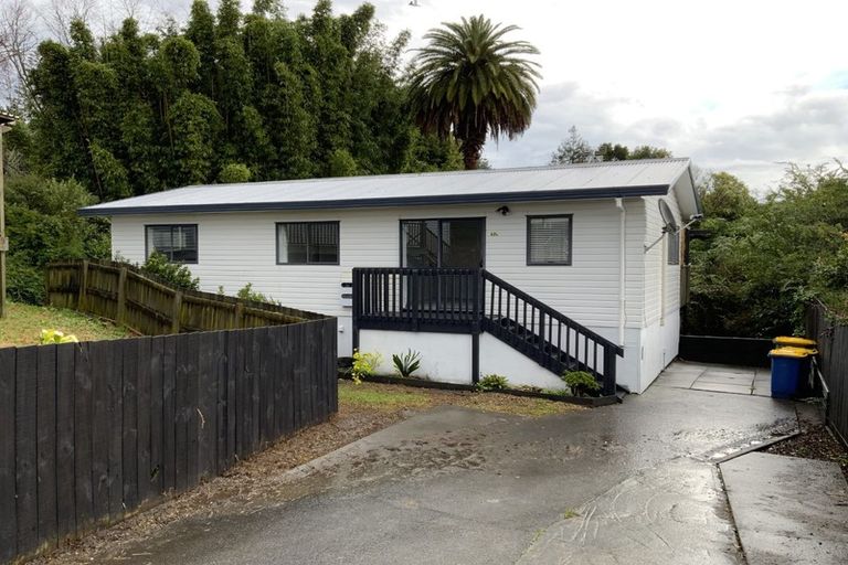 Photo of property in 49a Clayburn Road, Glen Eden, Auckland, 0602