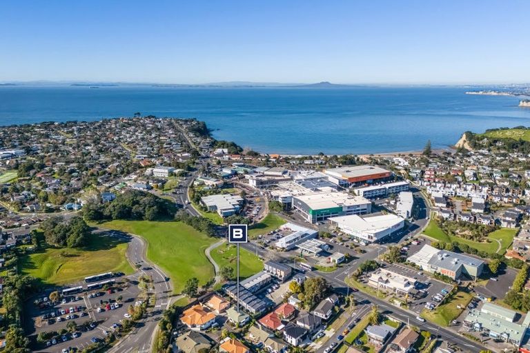 Photo of property in 6 Palmgreen Court, Stanmore Bay, Whangaparaoa, 0932