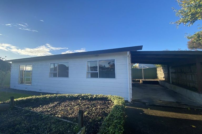 Photo of property in 32 Taupata Street, Stoke, Nelson, 7011