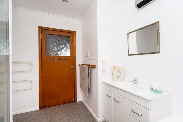 Photo of property in 19 Brough Street, Palmerston, 9430