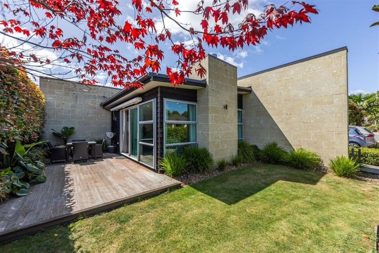 Photo of property in 3 John Campbell Crescent, Hillmorton, Christchurch, 8024