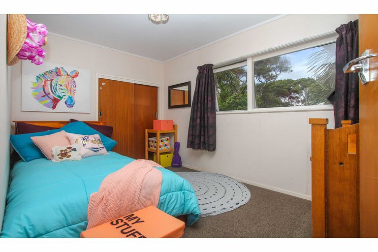 Photo of property in 1/19 Mcdowell Crescent, Hillcrest, Auckland, 0627