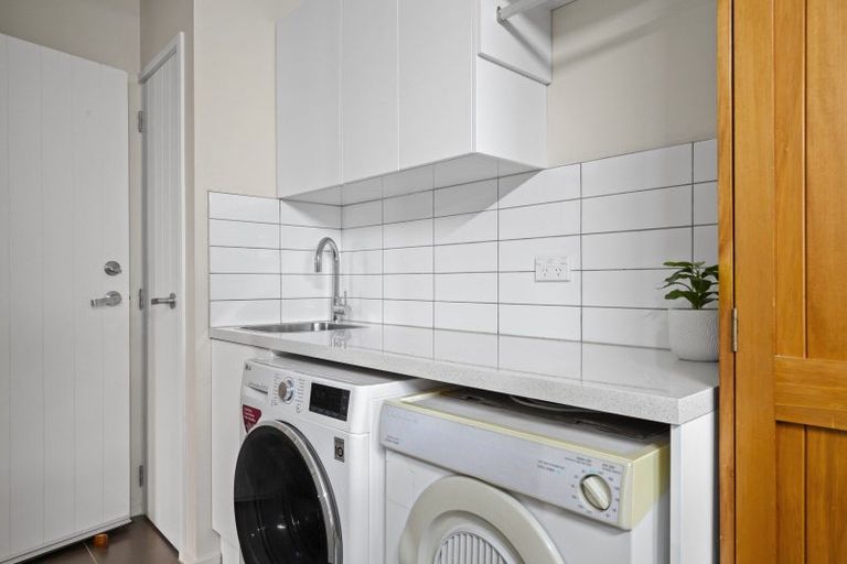 Photo of property in 121 Isabella Drive, Pukekohe, 2120