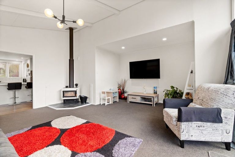 Photo of property in 7 Kinmont Crescent, Kinmont Park, Mosgiel, 9024