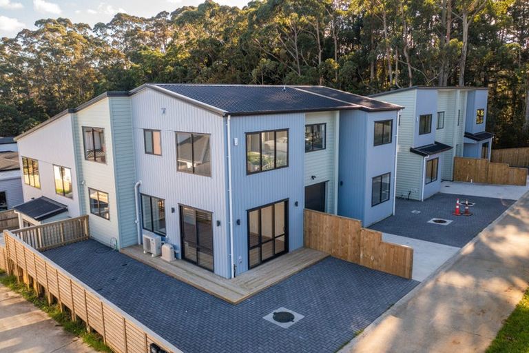 Photo of property in 7 Endurance Rise, Orewa, 0931