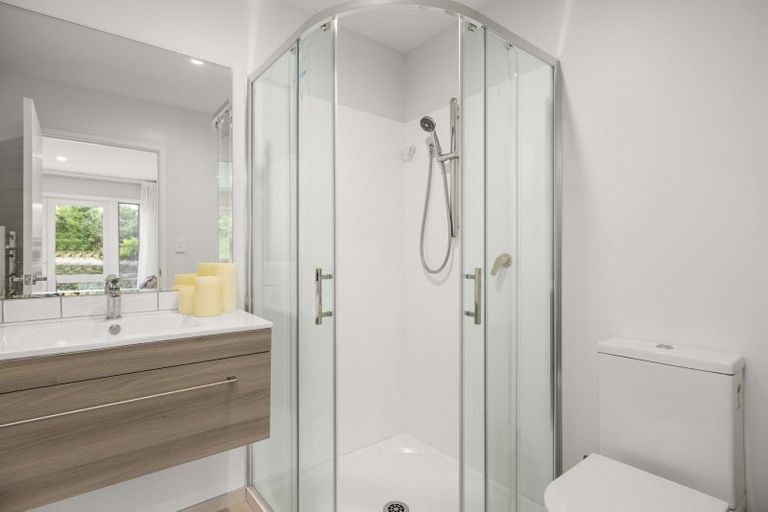 Photo of property in 49a Oceana Drive, Welcome Bay, Tauranga, 3175